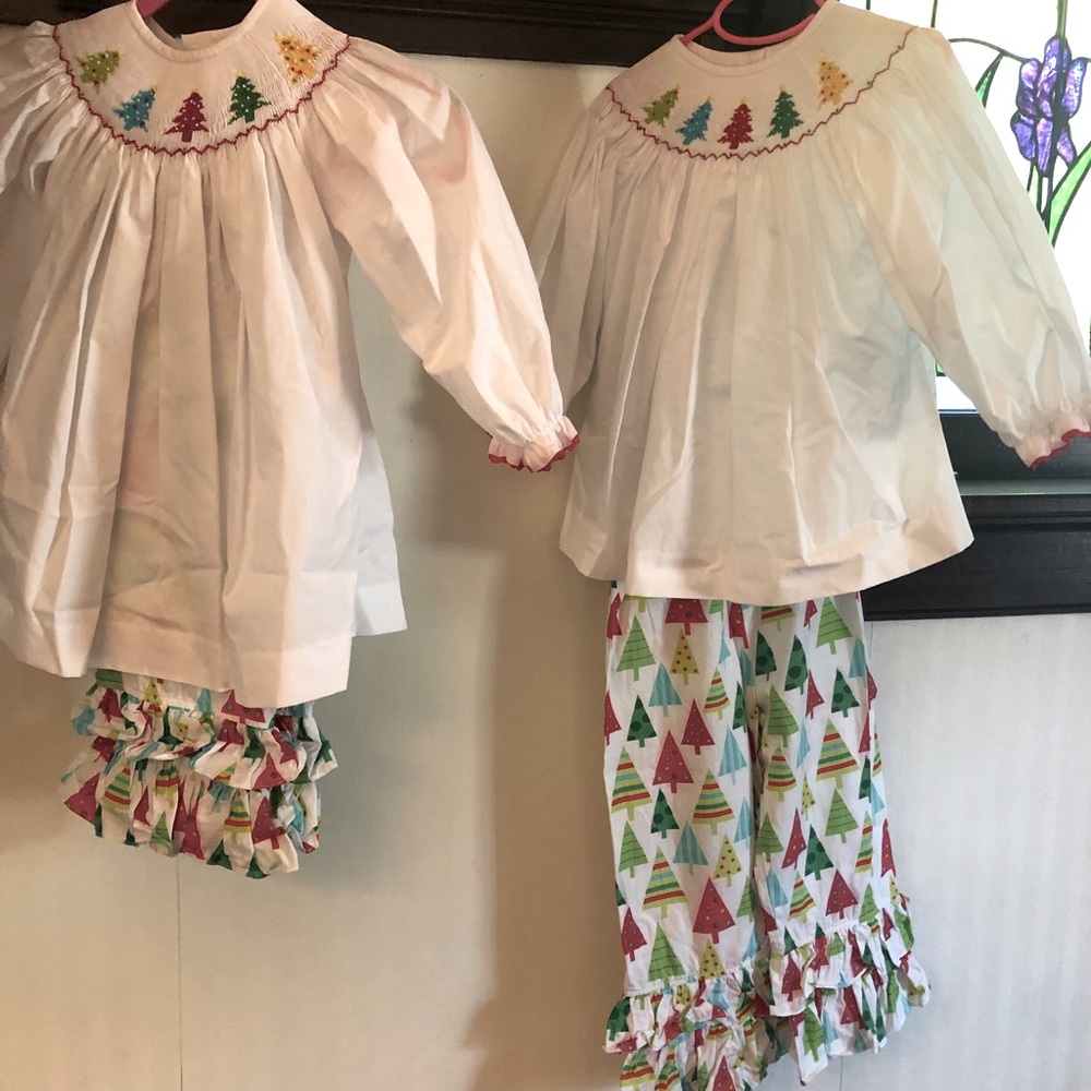 Delaney smocked two piece set